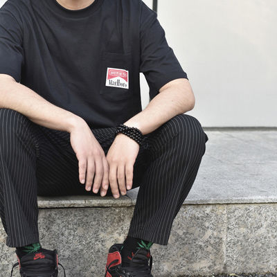 若者の人気 18-24歳向け 襟のないラトルスネーク プリントスケートボードTシャツ