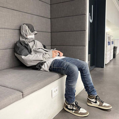 男 の 山登り や スキー の 熱狂 者 たち の ため の パッチワーク の 防風 コート